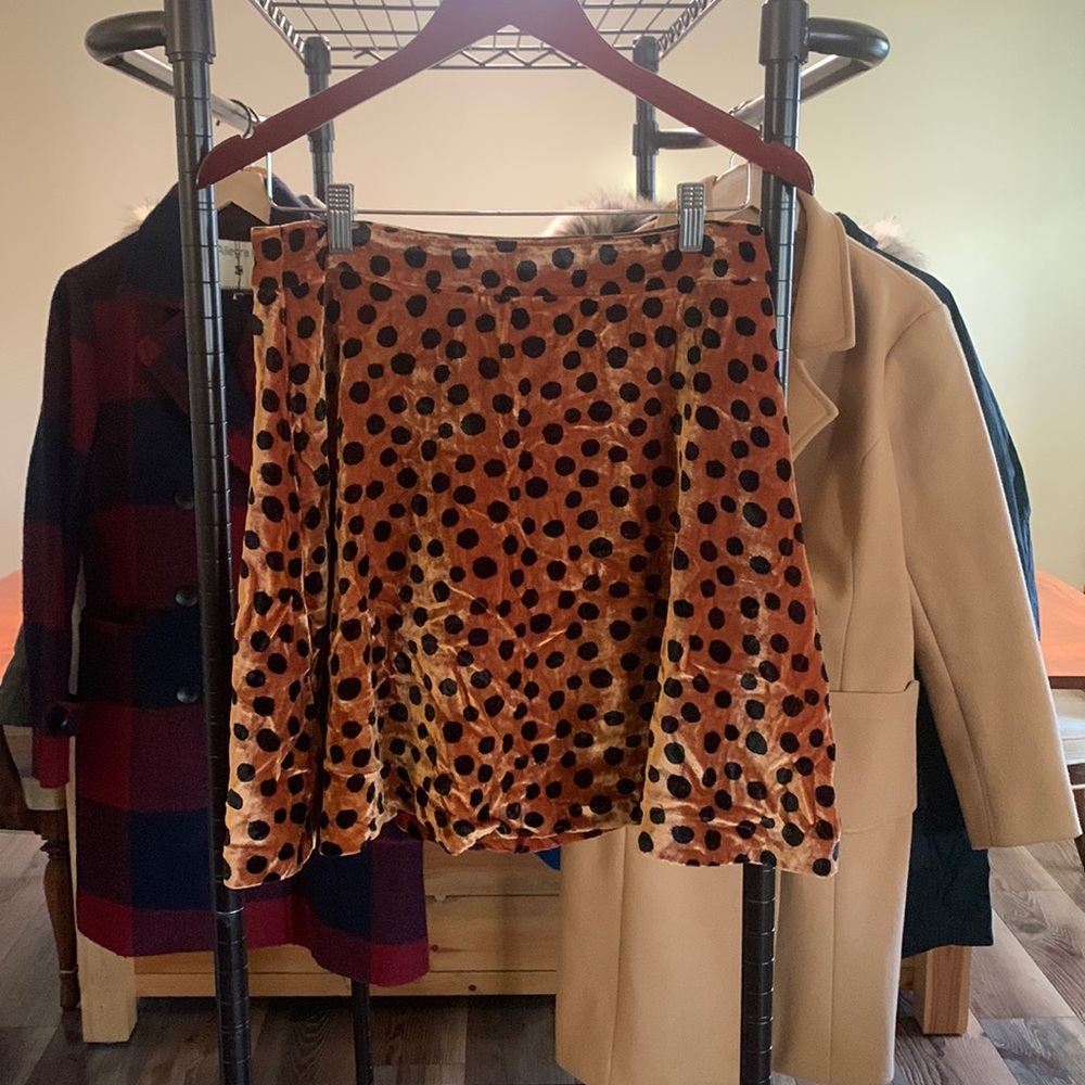 Madewell size 6 velvet cheetah skirt